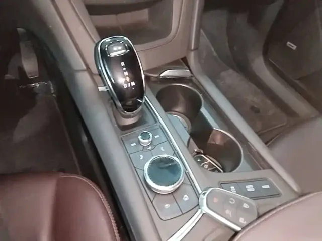 Cadillac XT6 — Фото автомобиля 13