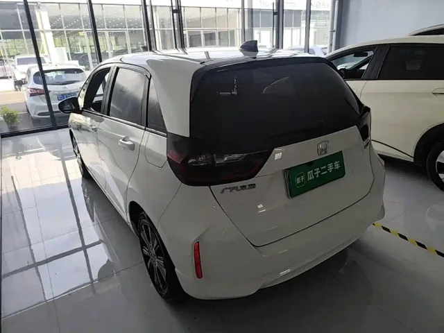 Honda Fit — Фото автомобиля 22