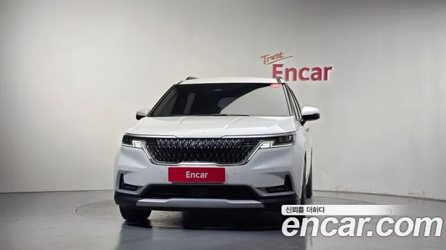 Kia Carnival — Фото автомобиля 3