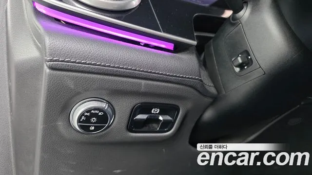 Mercedes-Benz EQS — Фото автомобиля 12