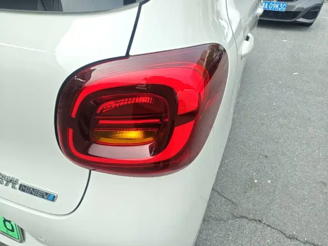 Wuling Hongguang Mini EV — Фото автомобиля 7