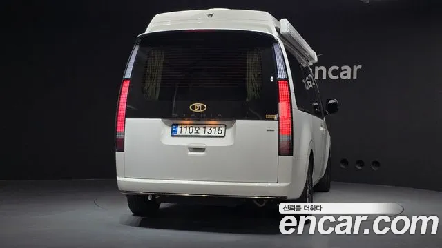 Hyundai Staria Staria — Фото автомобиля 4
