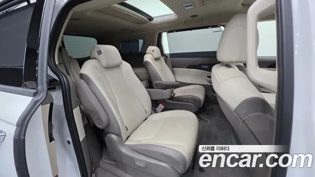 Kia Canival Carnival 4 поколение Дизель 9 мест Signature — Фото автомобиля 19