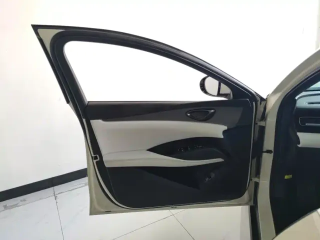 BYD Seal 06 — Фото автомобиля 7