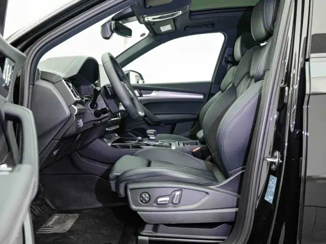 Audi Q5L — Фото автомобиля 7