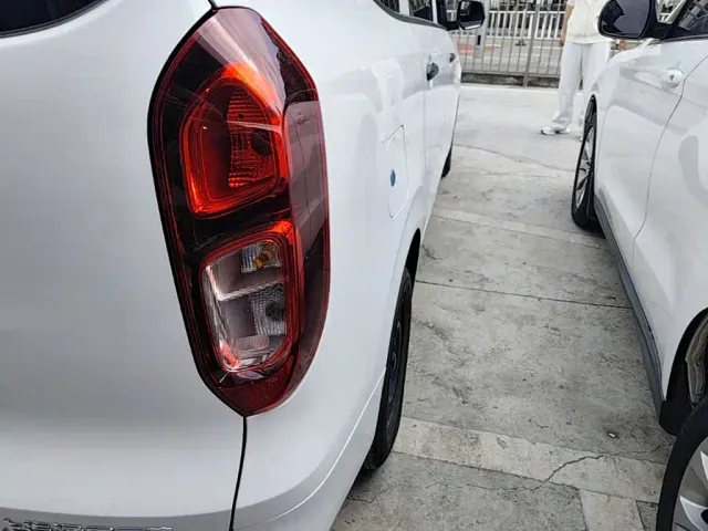 Wuling Hongguang — Фото автомобиля 7