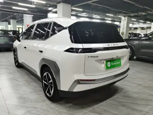 GAC Aion Y — Фото автомобиля 4