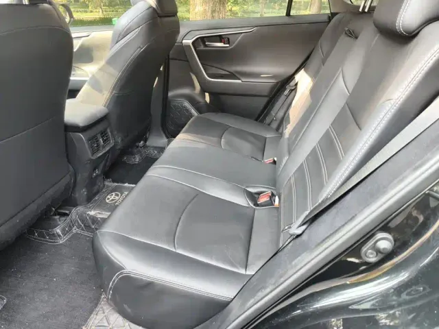Toyota Wildlander — Фото автомобиля 13