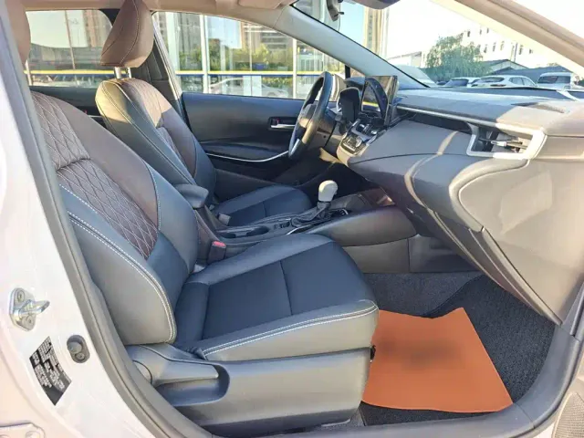 Toyota Corolla — Фото автомобиля 23