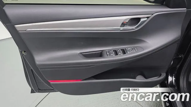 Hyundai Grandeur Новый Grandeur IG 3.0 LPi (Для проката) — Фото автомобиля 24