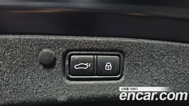 Hyundai Grandeur Grandeur (New) Hybrid — Фото автомобиля 24