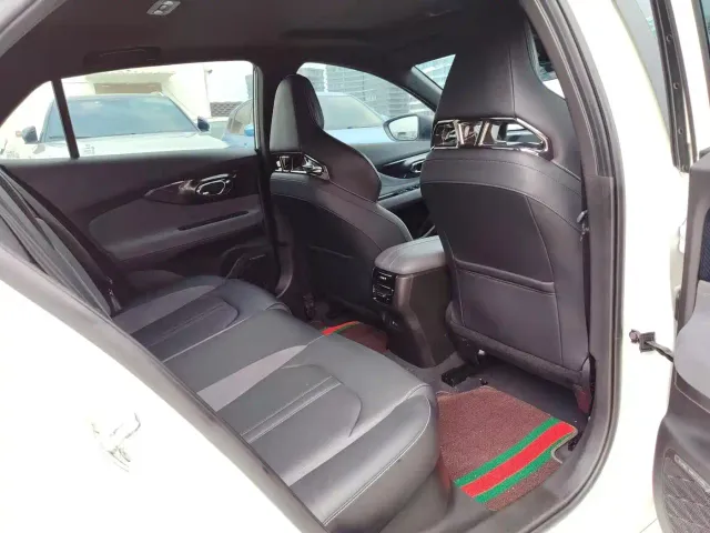 GAC Trumpchi Emkoo — Фото автомобиля 16