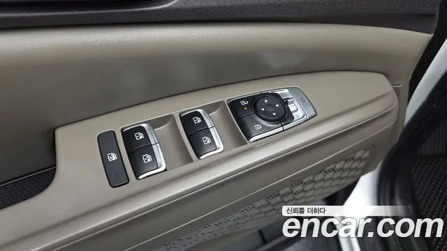 Kia Carnival — Фото автомобиля 30
