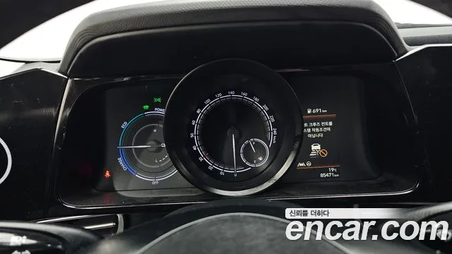 Hyundai Avante CN7 — Фото автомобиля 11