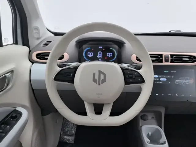 Leapmotor Leapmotor T03 2025 Model 310 Comfort Edition — Фото автомобиля 11