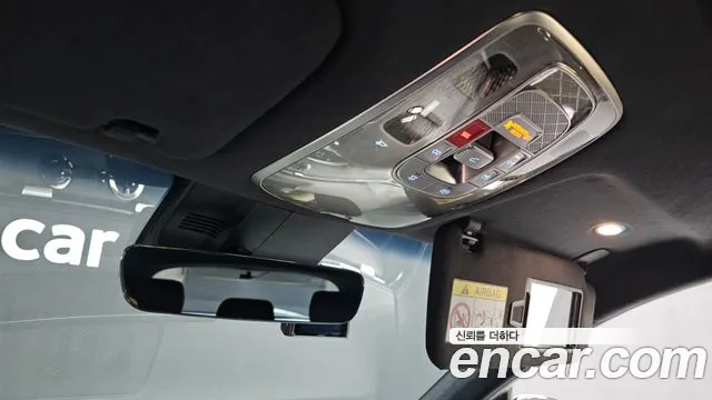 Genesis GV70 2.5T Бензин AWD — Фото автомобиля 6