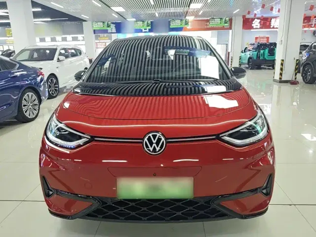Volkswagen ID.3 — Фото автомобиля 2