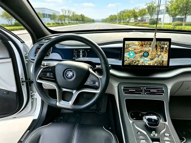 BYD Qin PLUS — Фото автомобиля 6