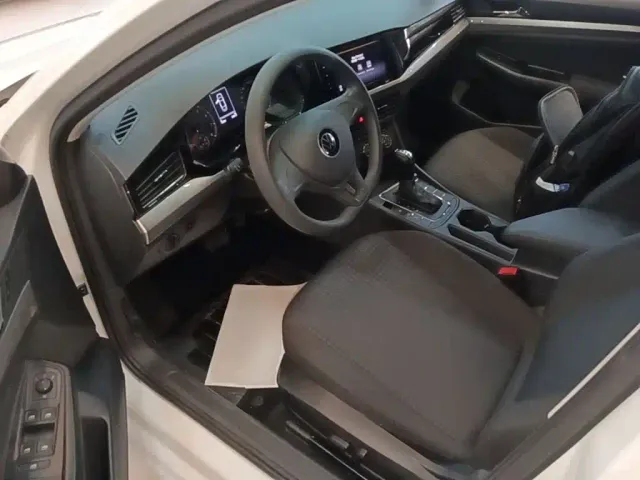 Volkswagen Bora 2021 1.5L Automatic Fashion Smart Edition — Фото автомобиля 14