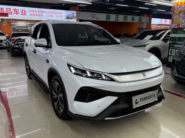 BYD Song Pro — Фото автомобиля 3