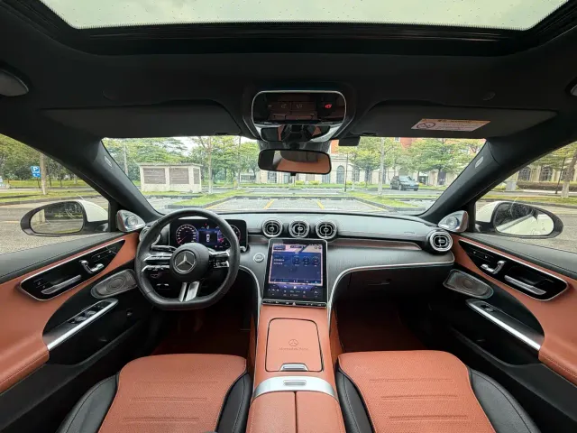 Mercedes-Benz C-Class — Фото автомобиля 16