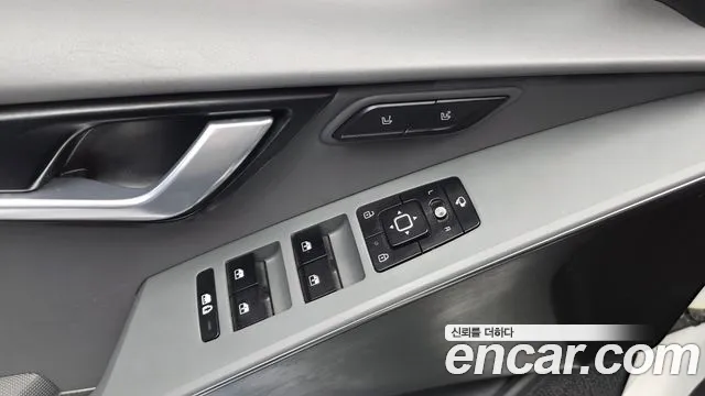 Kia Niro The All New Niro Signature — Фото автомобиля 28