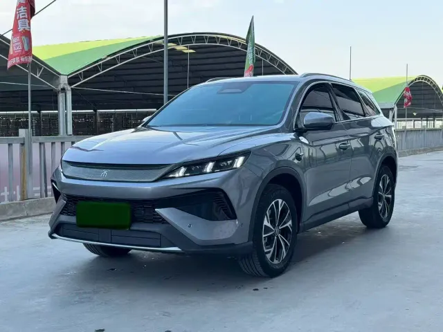 Фотография автомобиля — BYD Song Pro