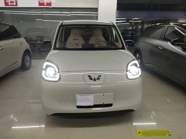 Wuling Hongguang Mini EV — Фото автомобиля 2