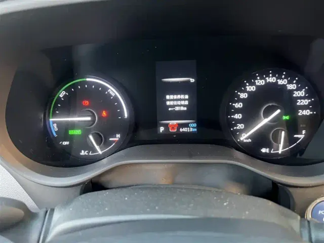Toyota Sienna — Фото автомобиля 6