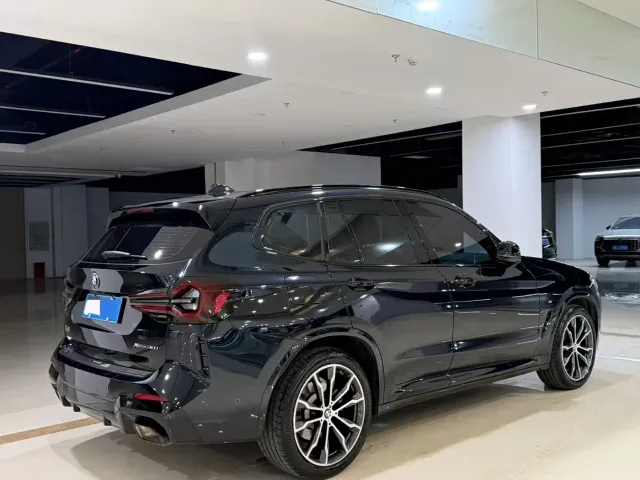 BMW X3 — Фото автомобиля 3