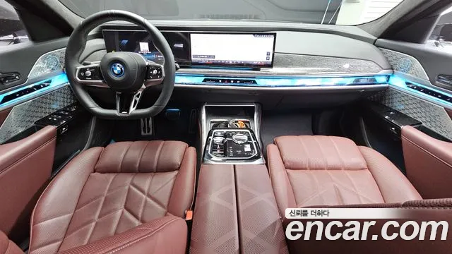 BMW i7 — Фото автомобиля 7
