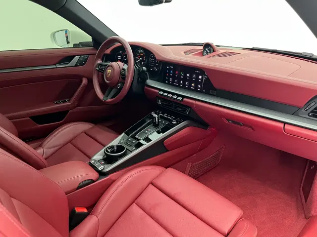 Porsche 911 — Фото автомобиля 18