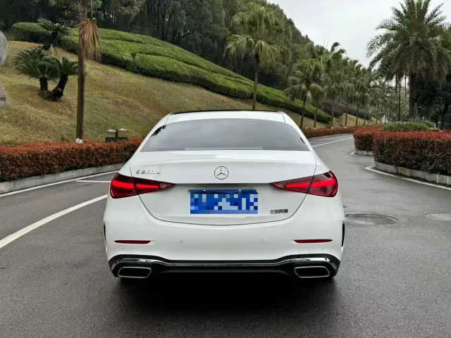 Mercedes-Benz C-Class — Фото автомобиля 4
