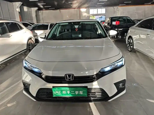 Honda Civic — Фото автомобиля 2