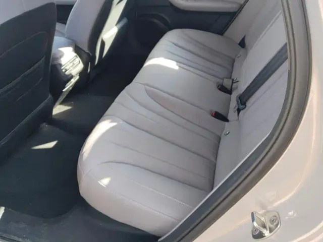 Roewe M7 DMH — Фото автомобиля 11
