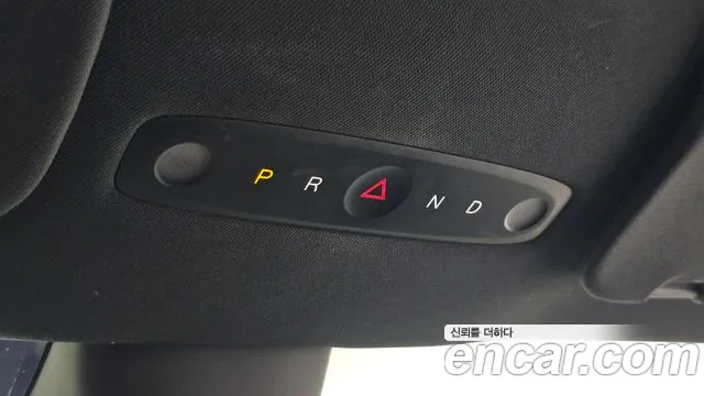 Tesla Model Y — Фото автомобиля 8