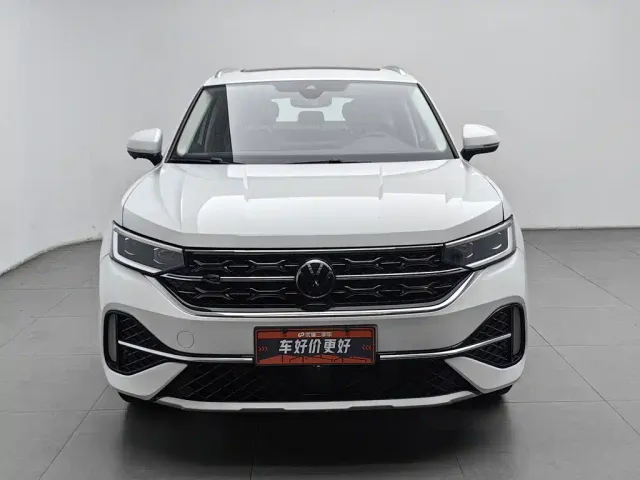 Volkswagen Tayron X — Фото автомобиля 3