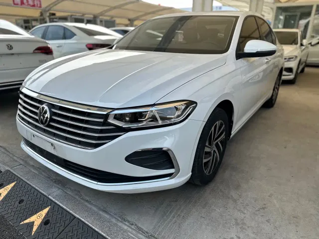 Фотография автомобиля — Volkswagen Lavida