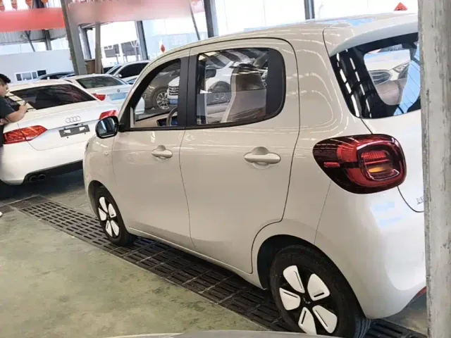 Wuling Hongguang Mini EV — Фото автомобиля 4
