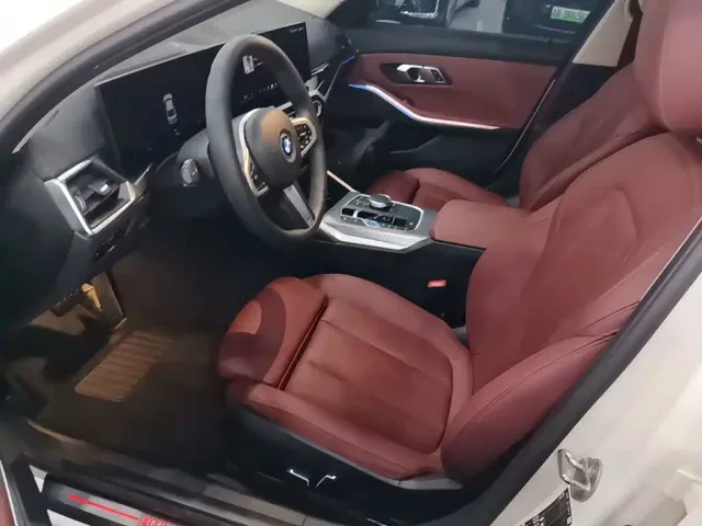 BMW i3 — Фото автомобиля 14