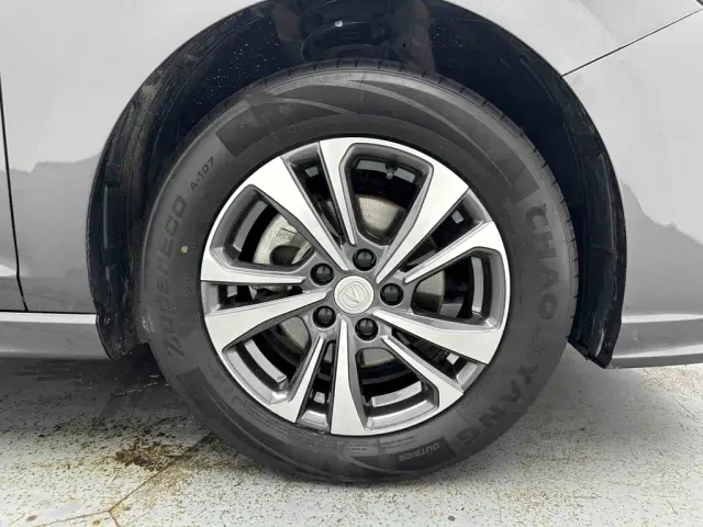 Changan Eado — Фото автомобиля 9