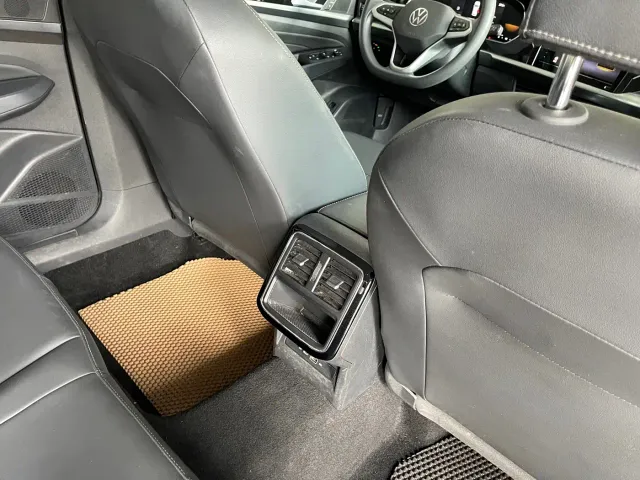 Volkswagen Passat — Фото автомобиля 23
