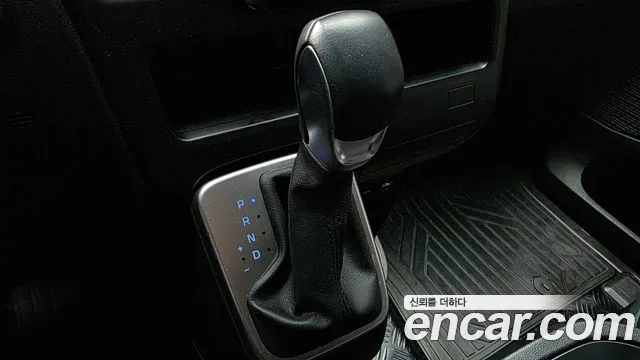 Hyundai Staria — Фото автомобиля 9