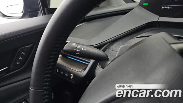 Toyota Prius 5th Gen — Фото автомобиля 26