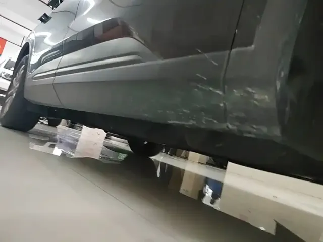 Ford Edge — Фото автомобиля 20