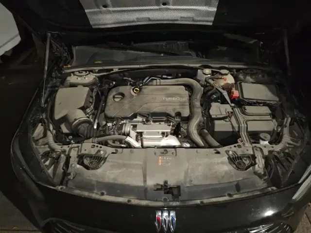 Buick Regal 2024 25T Ultra Comfort Edition — Фото автомобиля 16