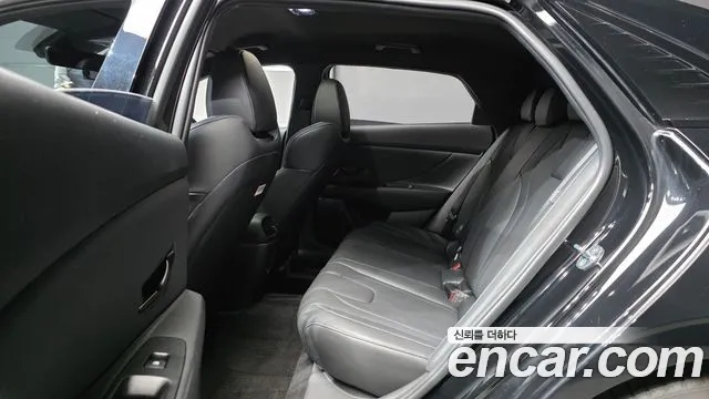 Hyundai Avante CN7 — Фото автомобиля 11