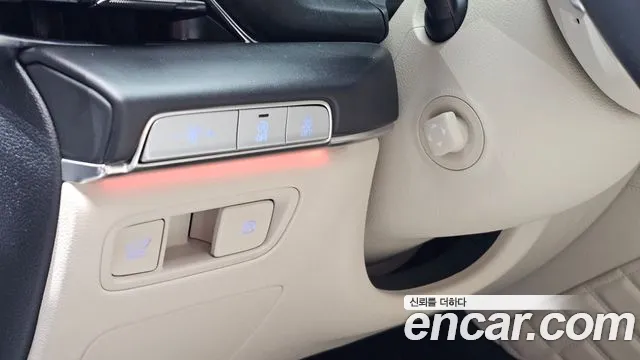 Genesis GV80 — Фото автомобиля 22