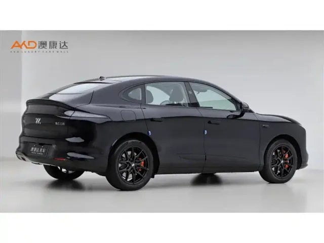 IM Motors LS6 — Фото автомобиля 3