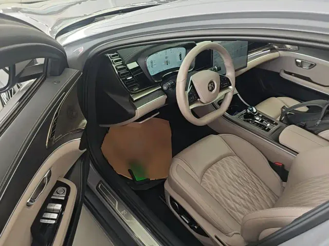 BYD Han — Фото автомобиля 15